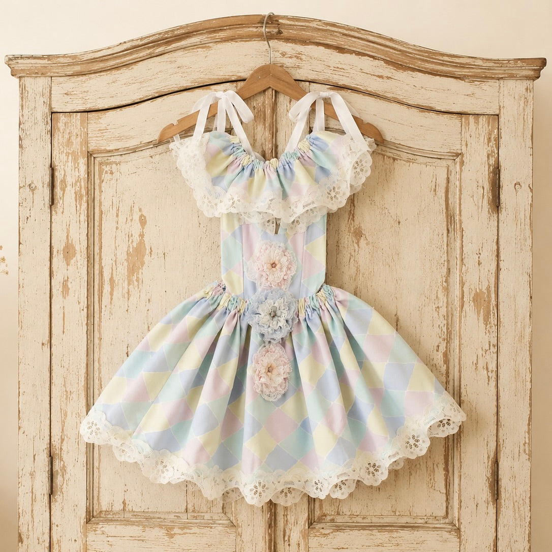 What Is Modern Heirloom Children’s Clothing?