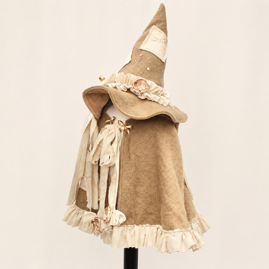 The Wandering Moon Cape
